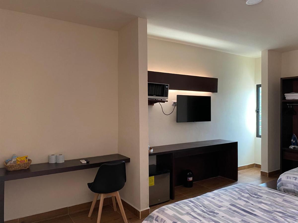 Huasteca Em Suites Ciudad Valles Zewnętrze zdjęcie